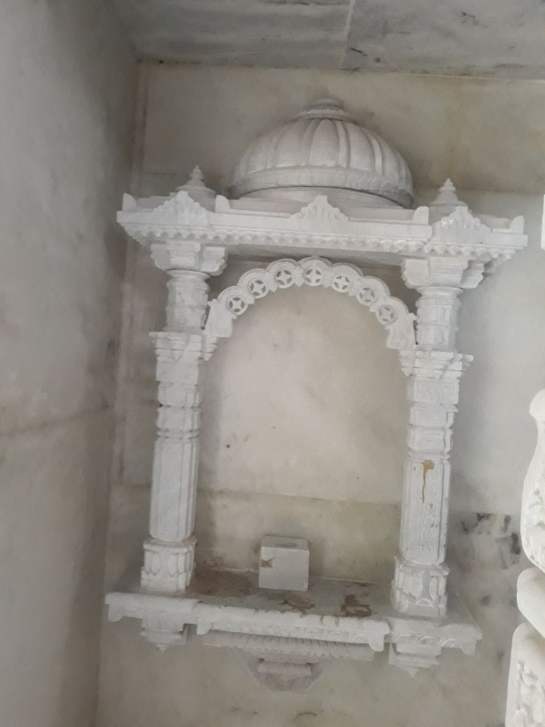 Image gallery marquee